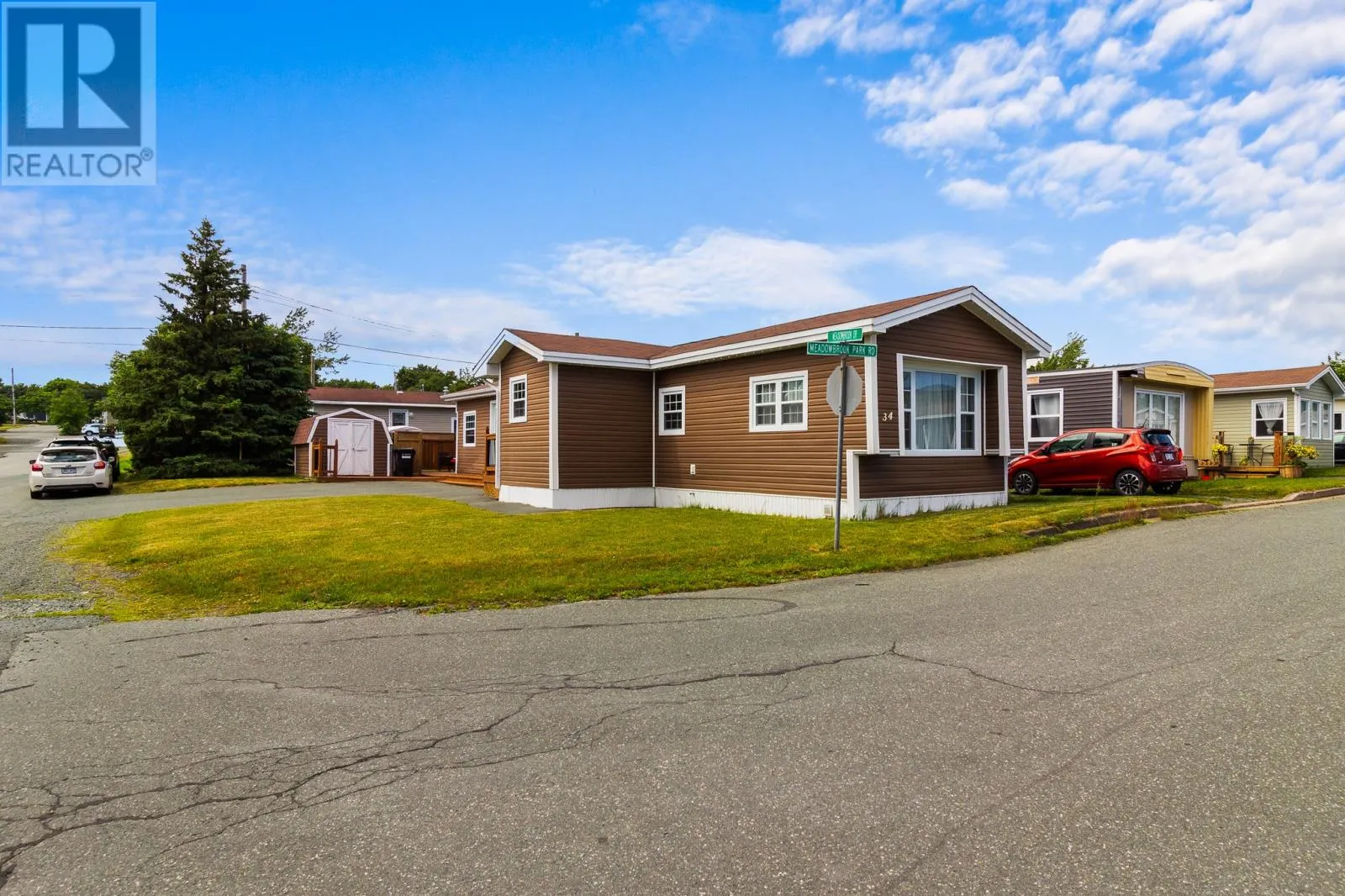 34 Meadowbrook Park Road