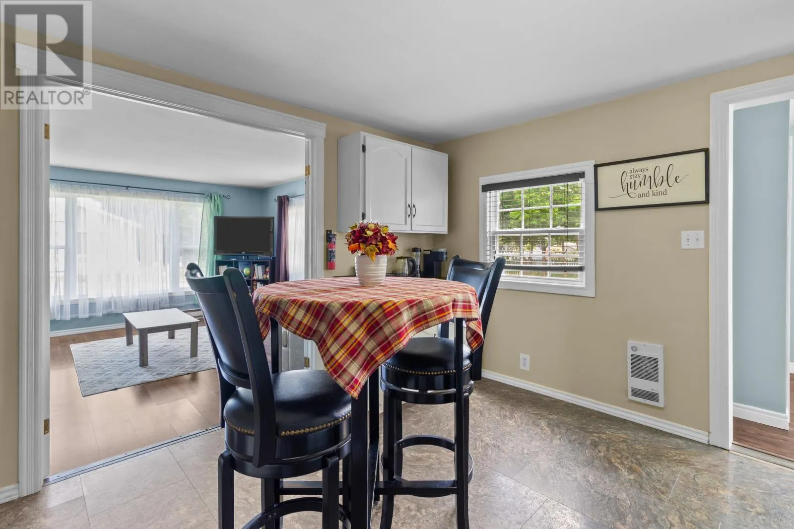 34 Meadowbrook Park Road
