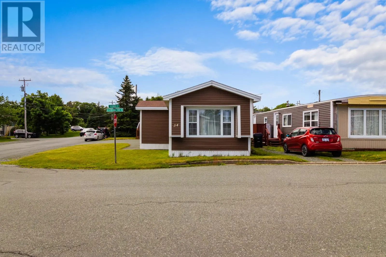 34 Meadowbrook Park Road