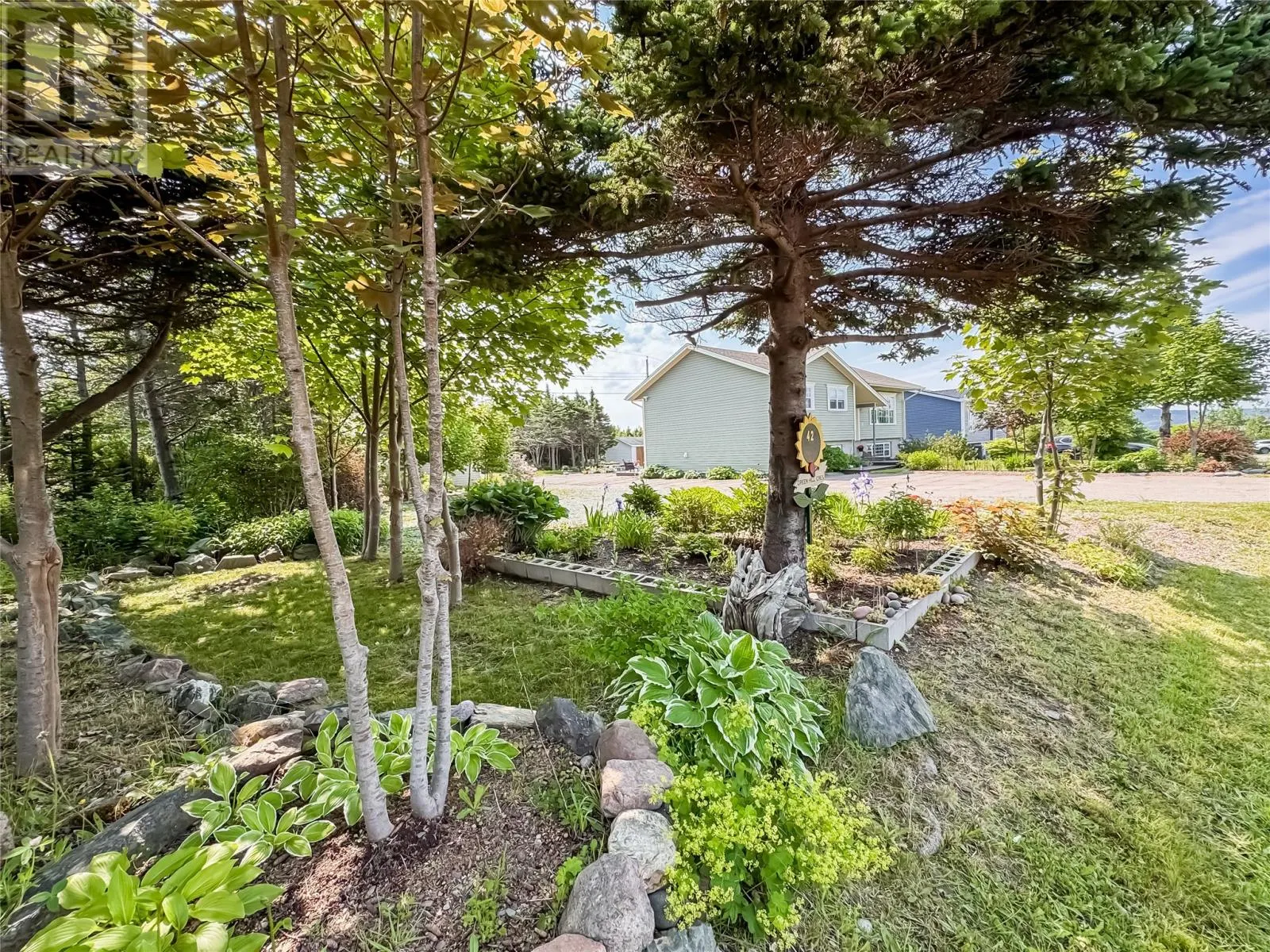 42 Greenhill Crescent