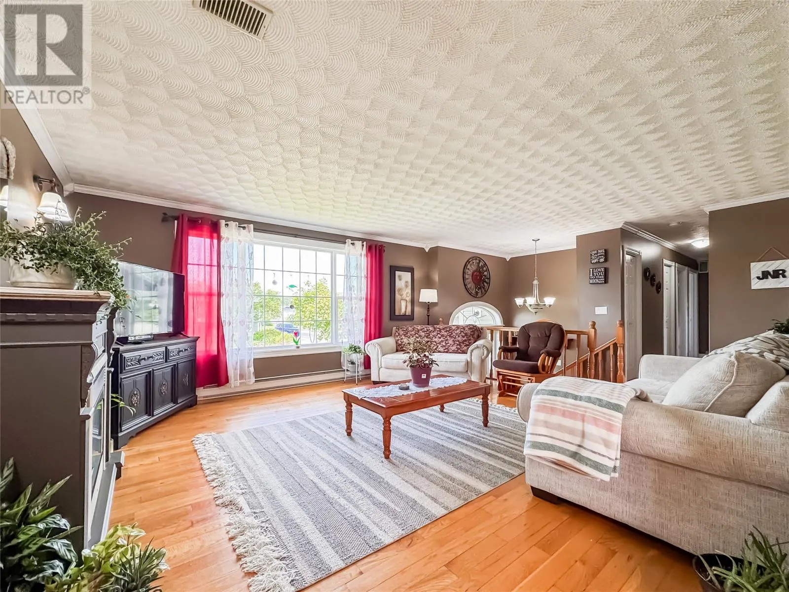 42 Greenhill Crescent