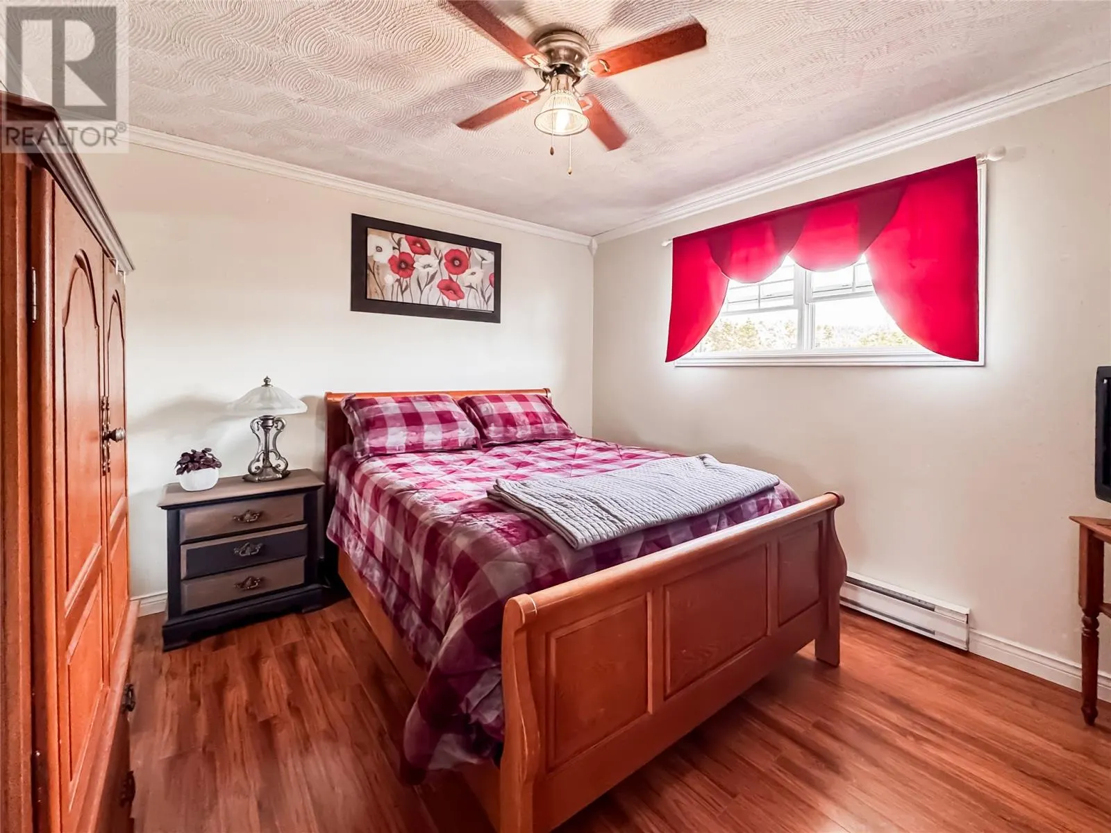 42 Greenhill Crescent