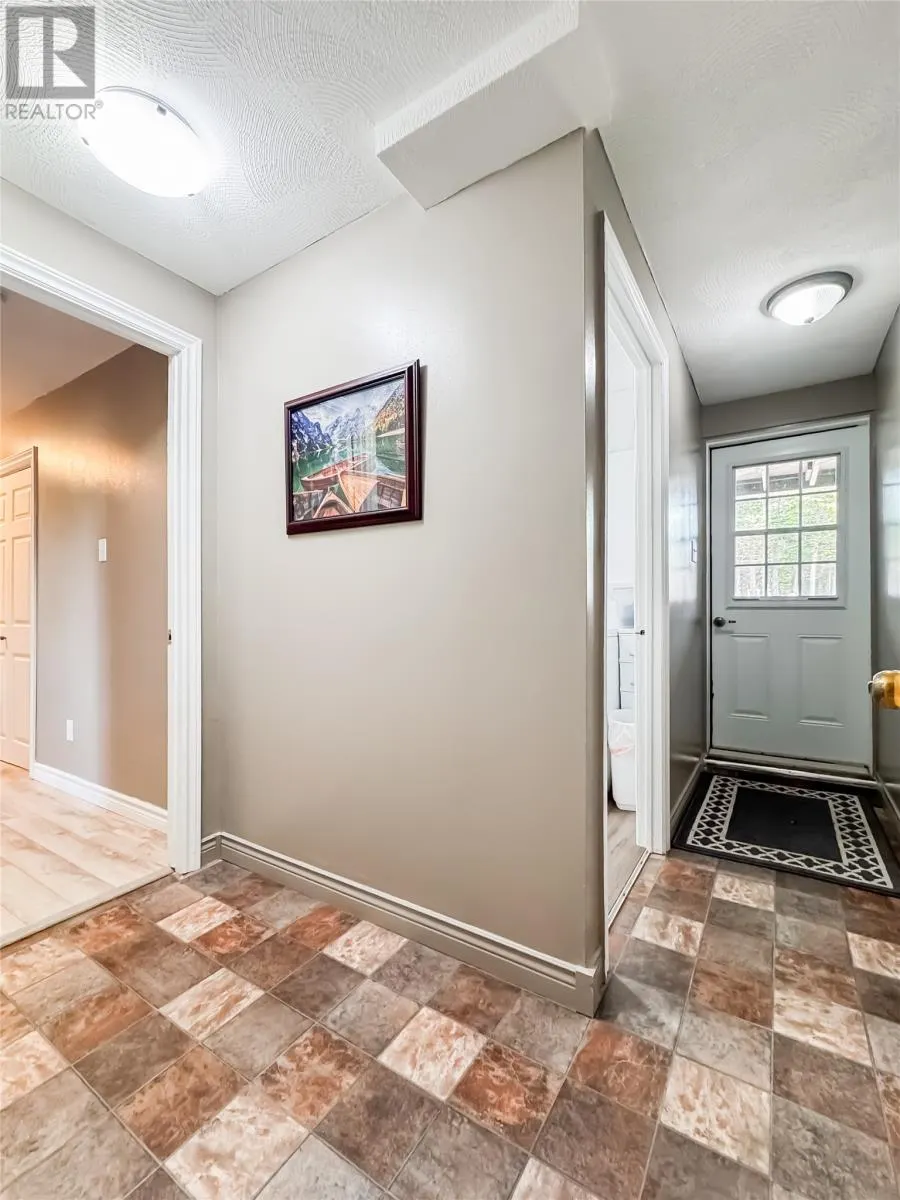 42 Greenhill Crescent