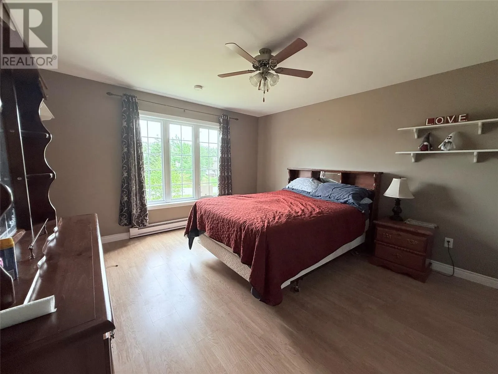 50 Shaheen Crescent