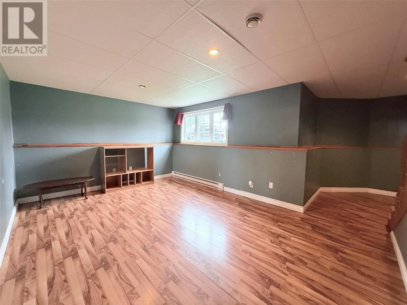 50 Shaheen Crescent