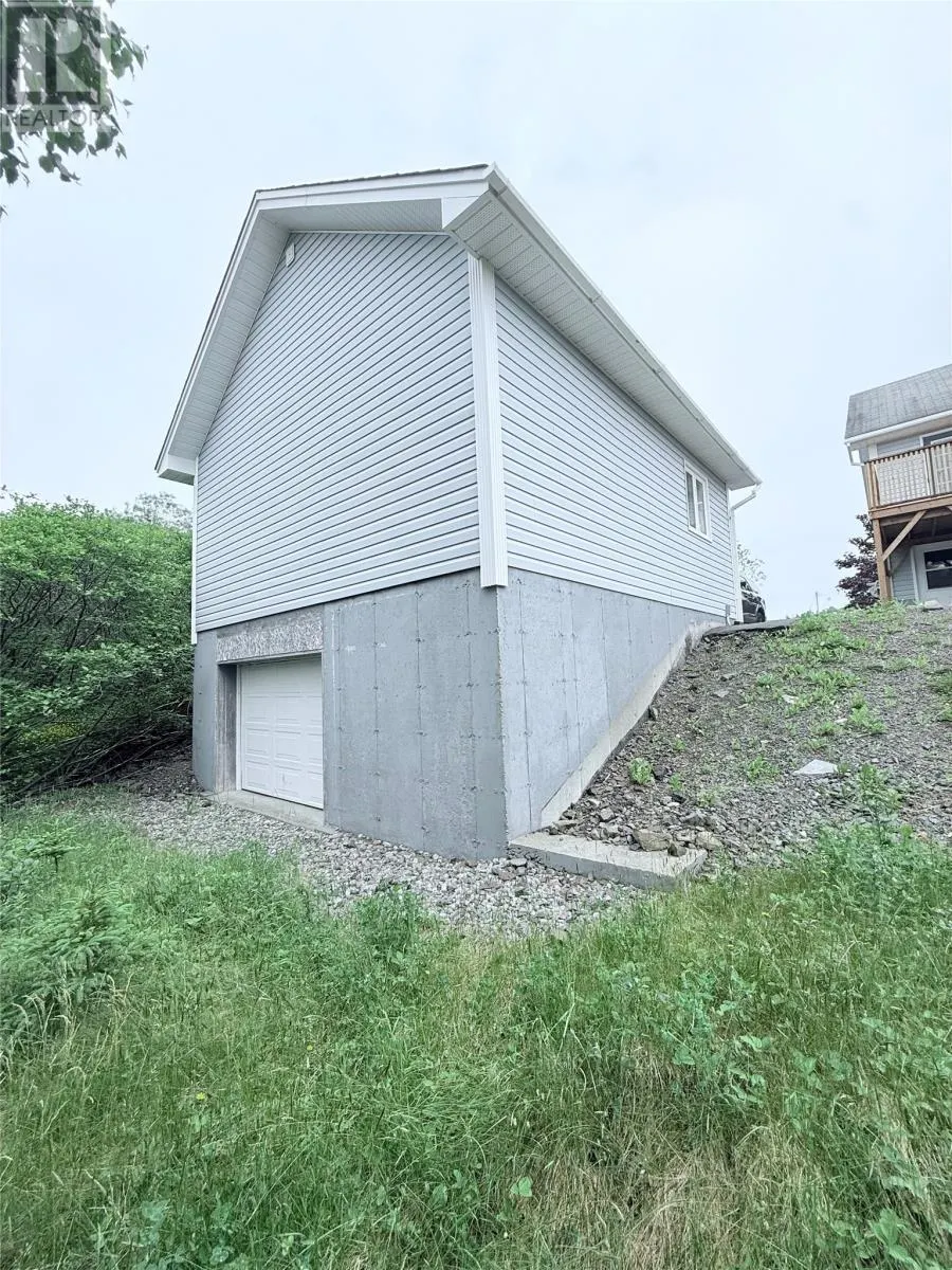 50 Shaheen Crescent