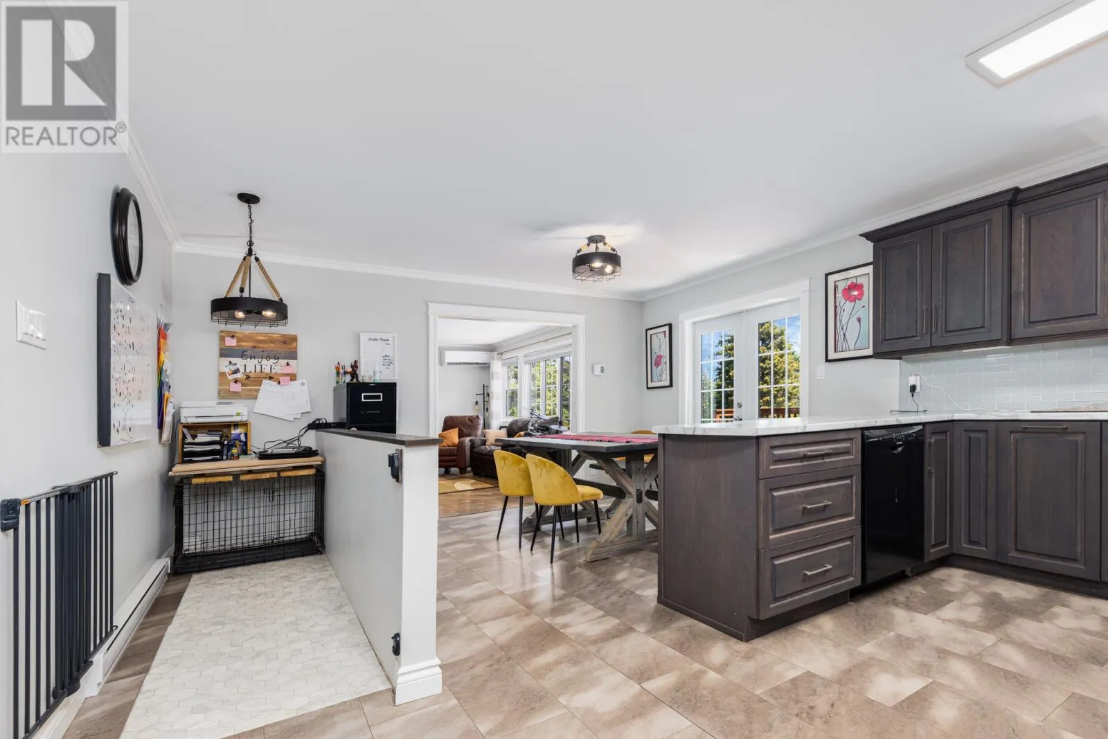 23 South Pond Road