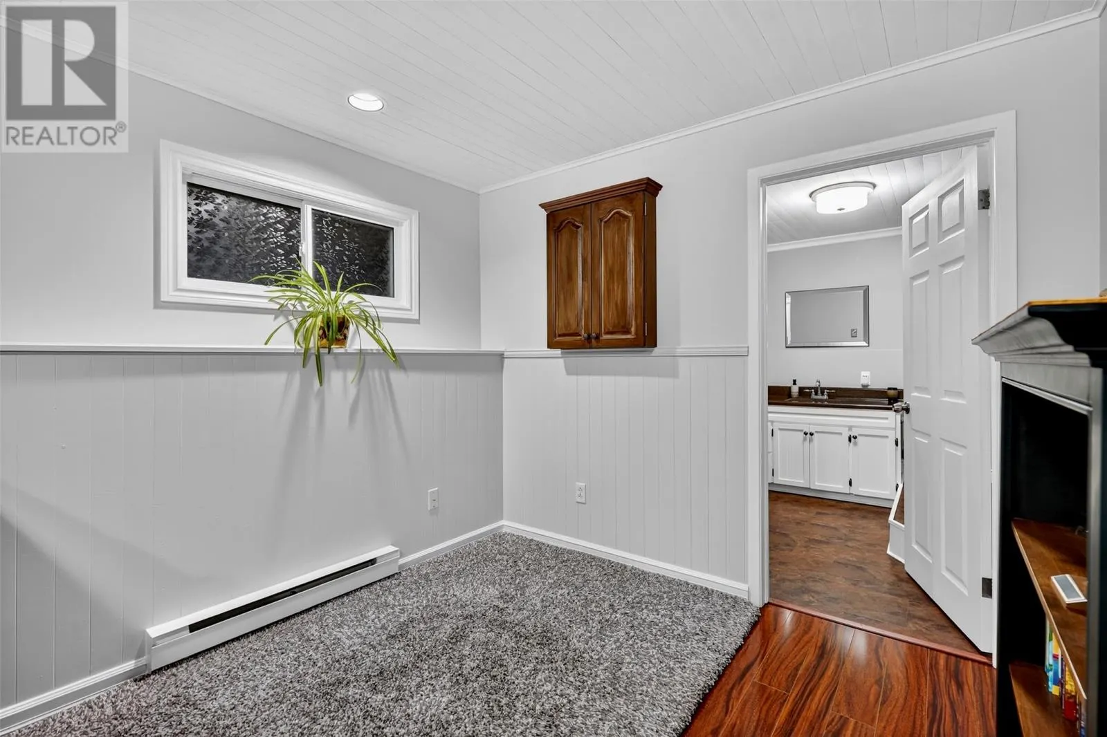 3 Forest Avenue