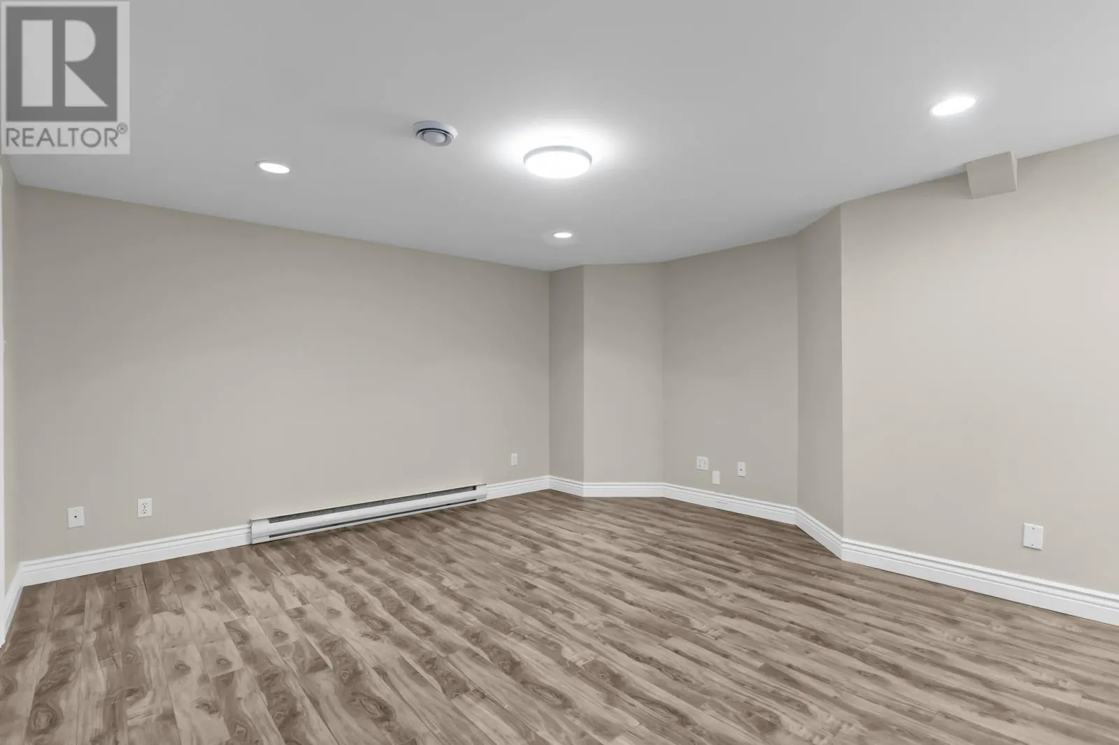 5 Stojko Place