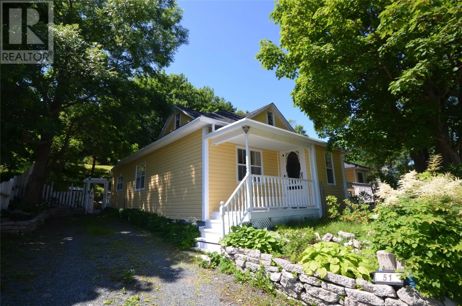51 Northside Road