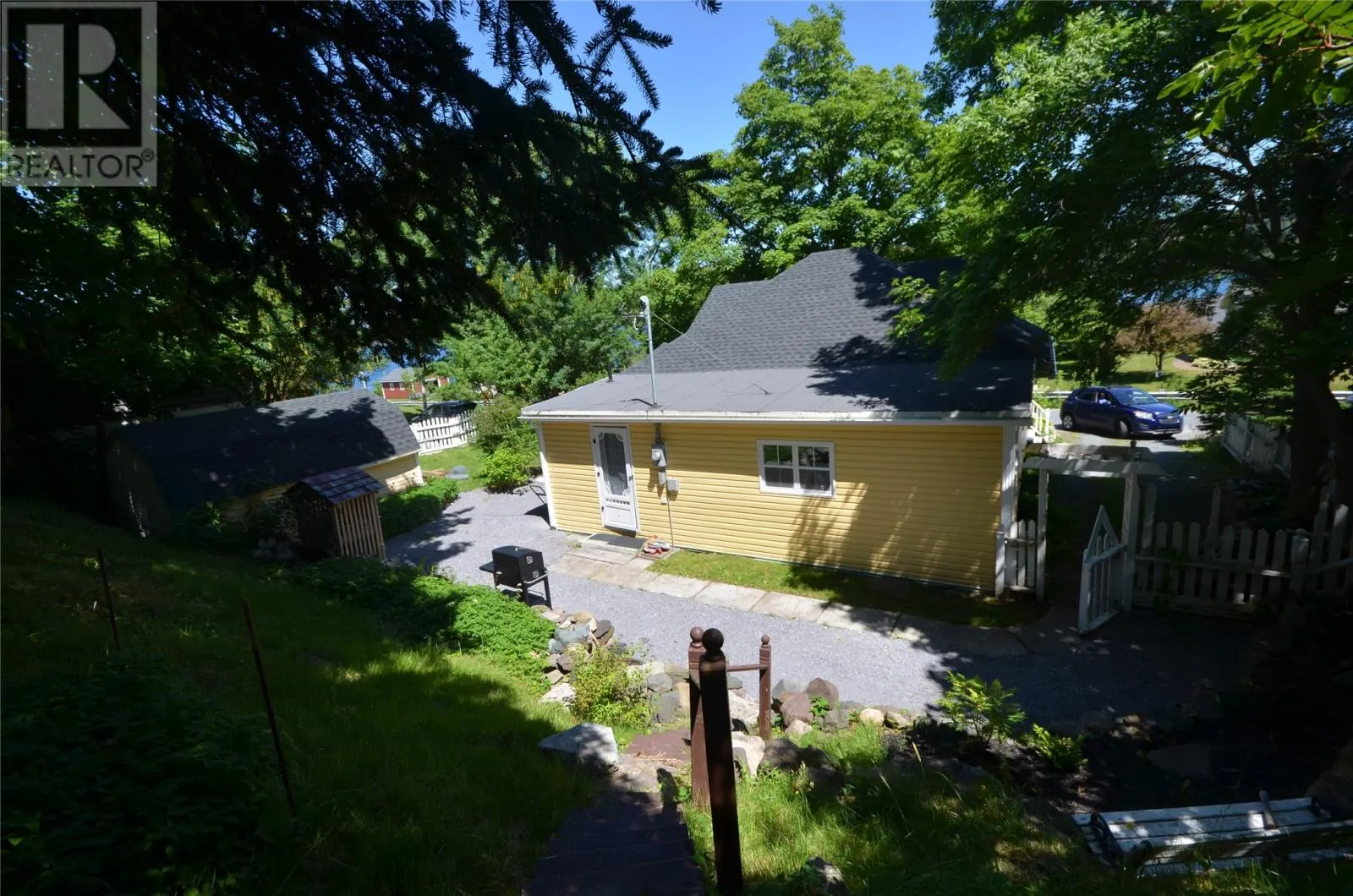 51 Northside Road
