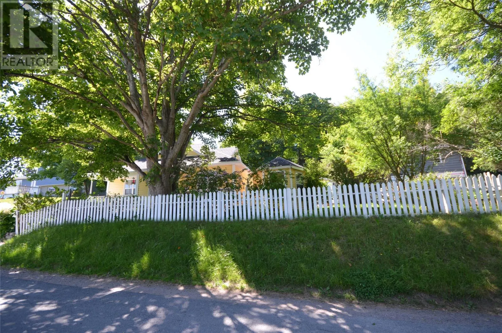 51 Northside Road