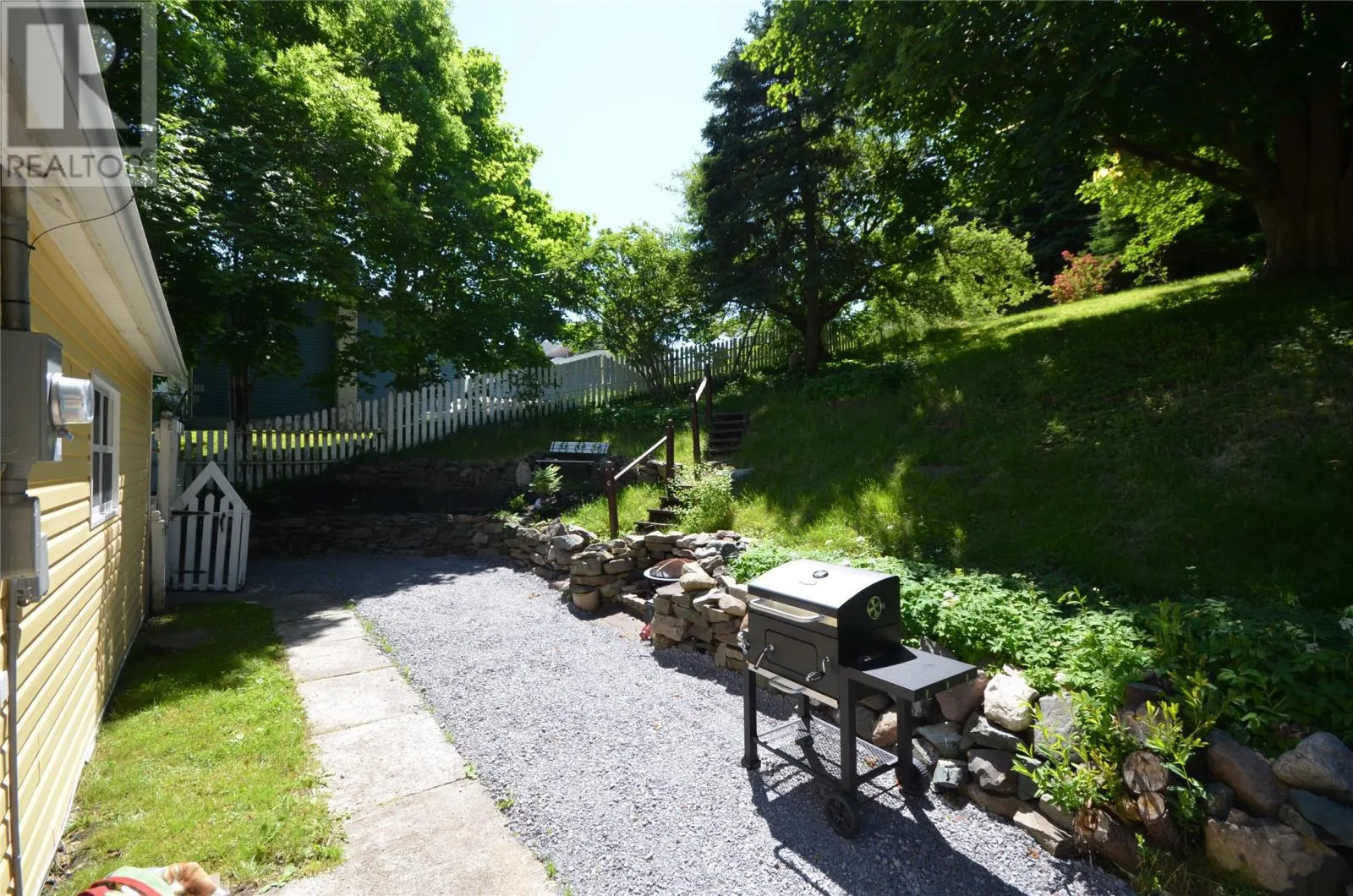 51 Northside Road
