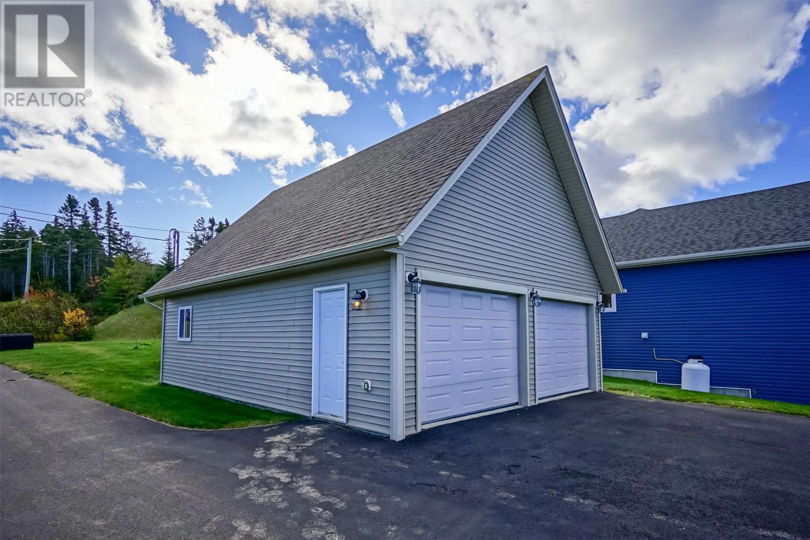 14 Spruce Ridge Road