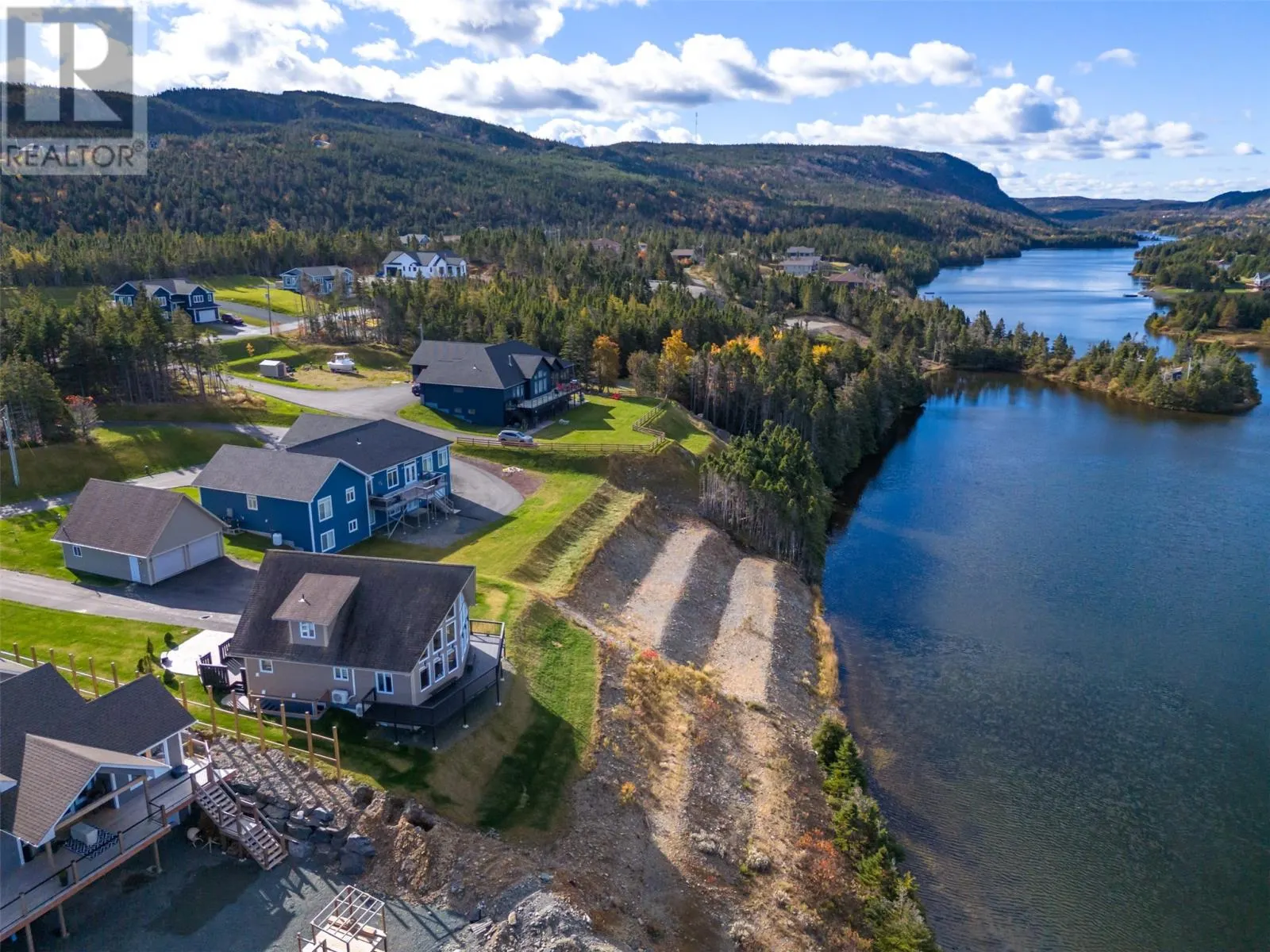 14 Spruce Ridge Road