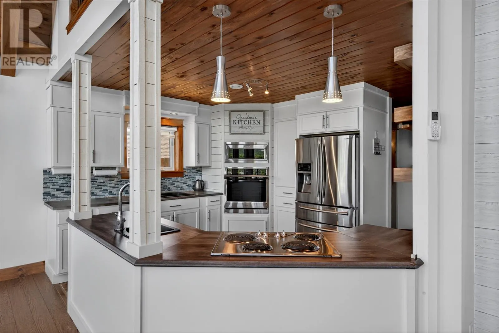14 Spruce Ridge Road