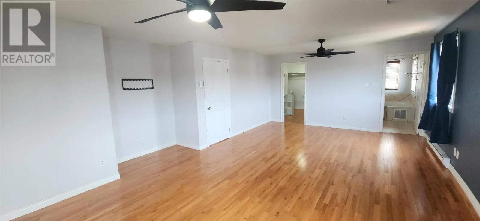 11 Ivydale Place