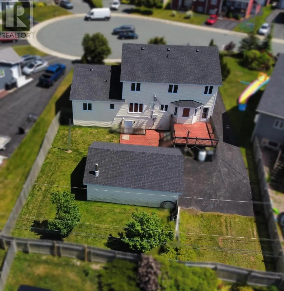 11 Ivydale Place