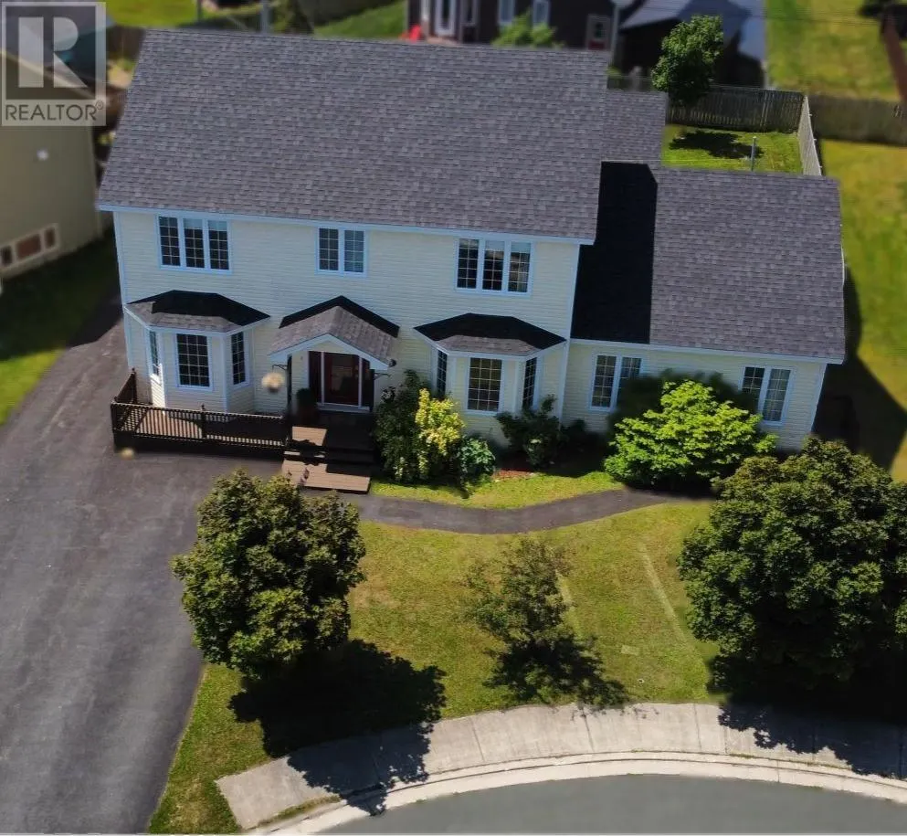 11 Ivydale Place