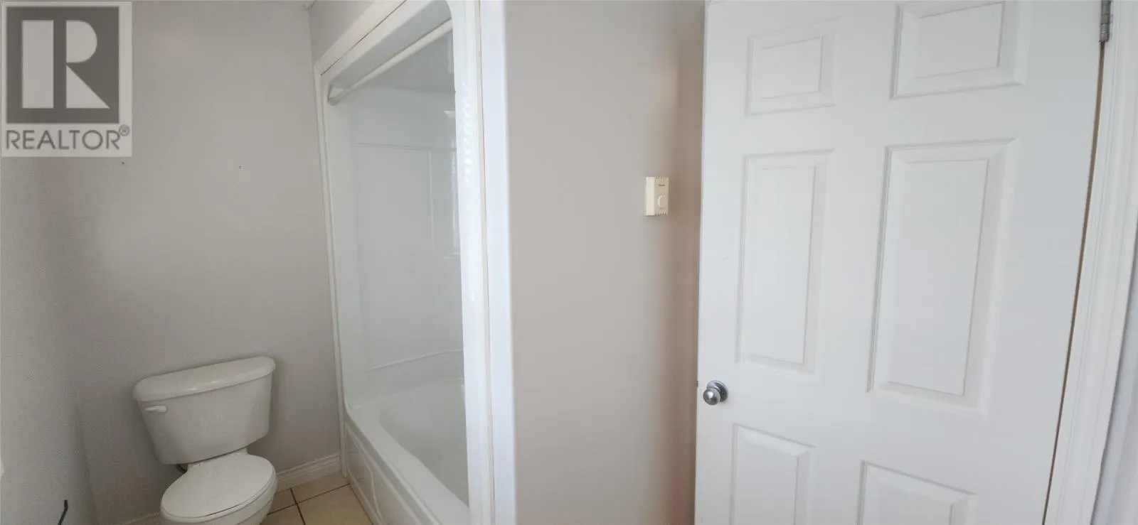11 Ivydale Place