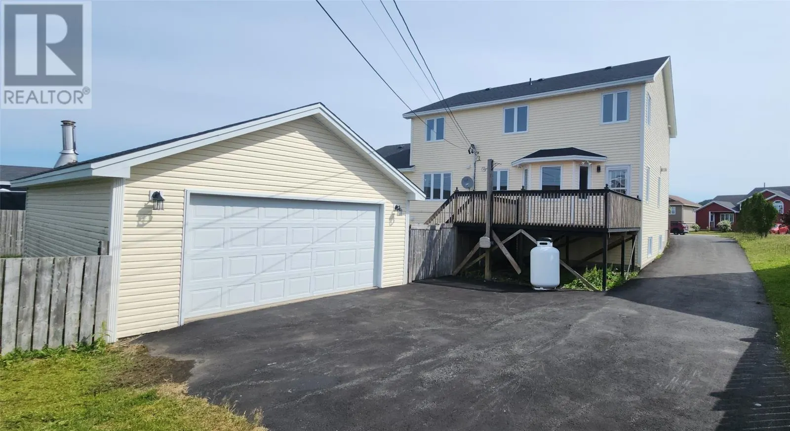 11 Ivydale Place