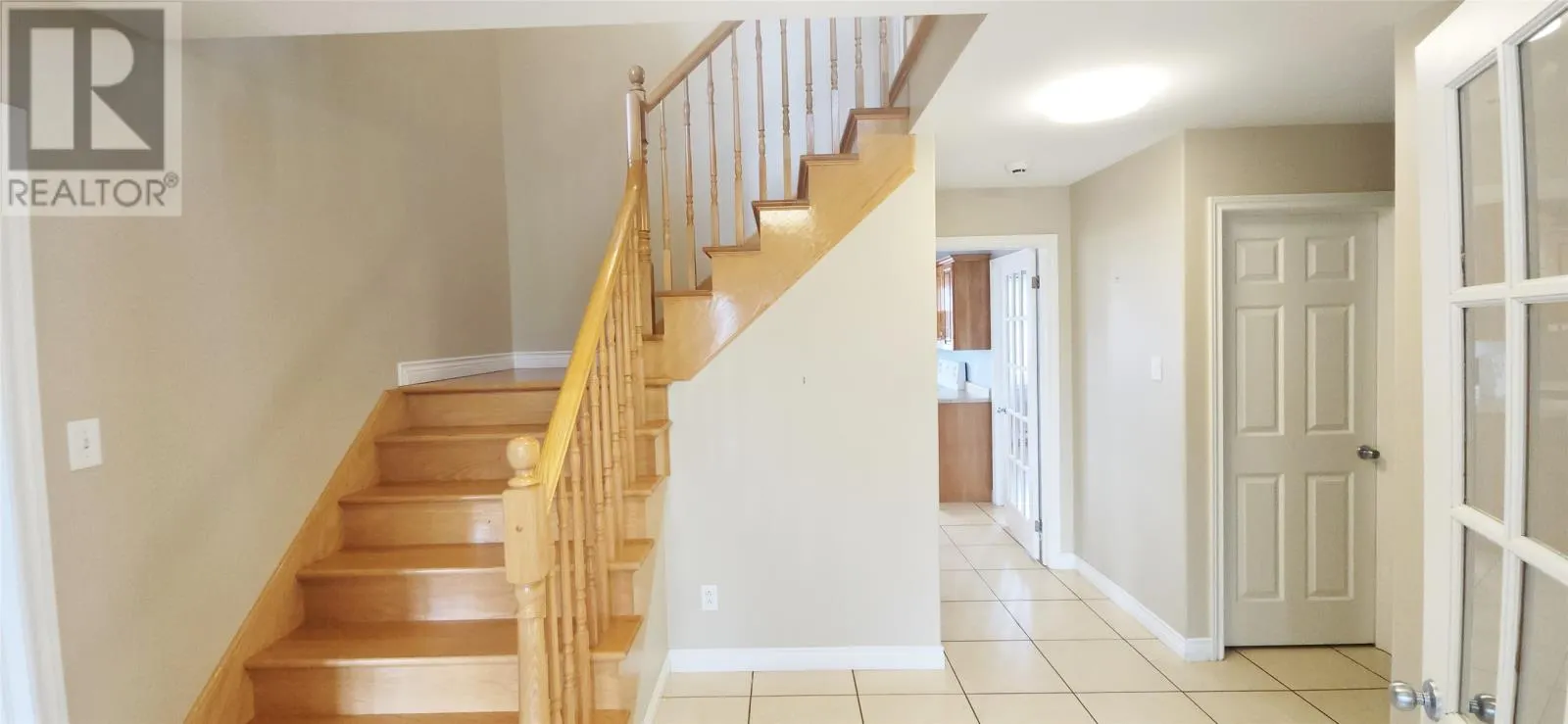 11 Ivydale Place