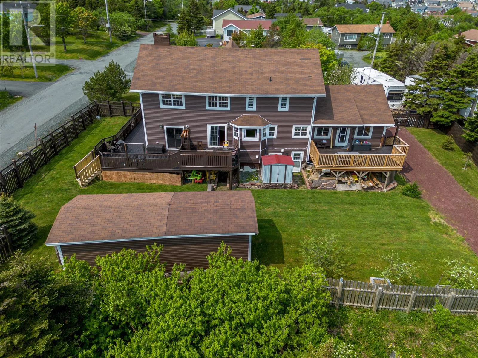 2 Hayes Avenue