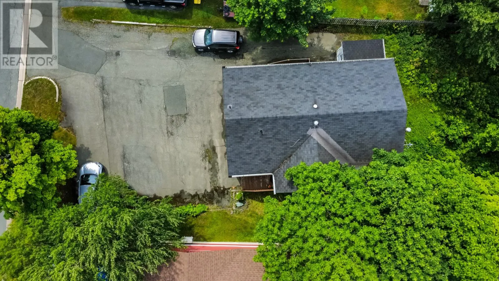 4 Edinburgh Drive