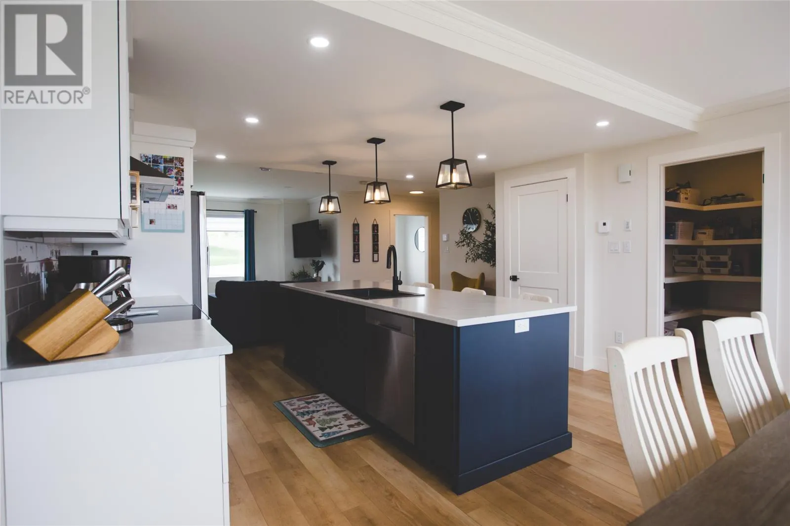 4 Little Bell Place
