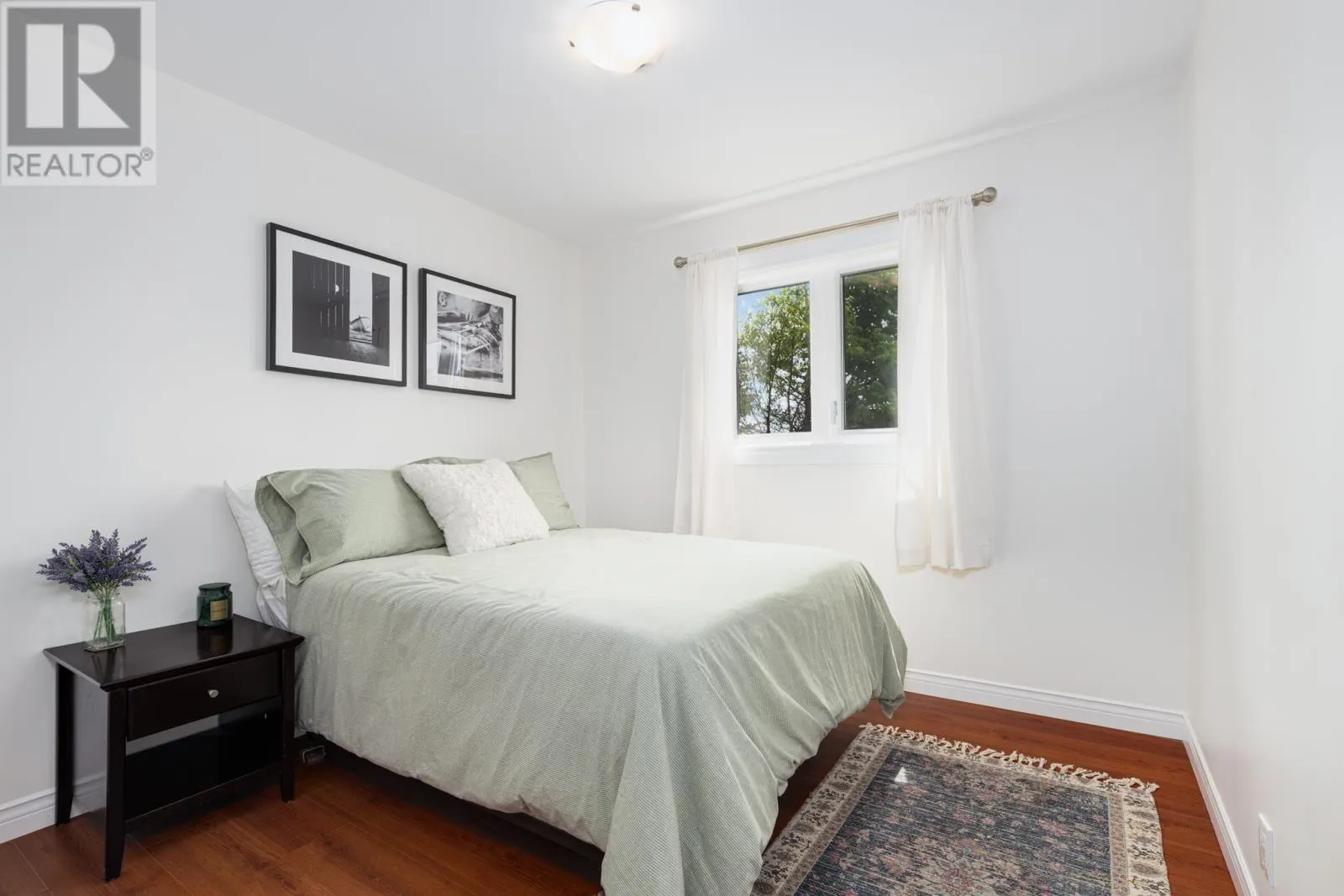 11 Octagon Heights