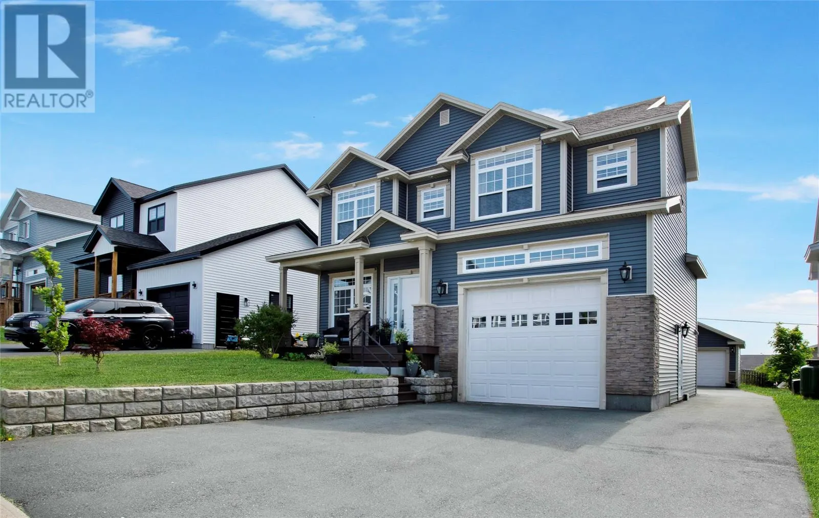 16 Hartland Avenue