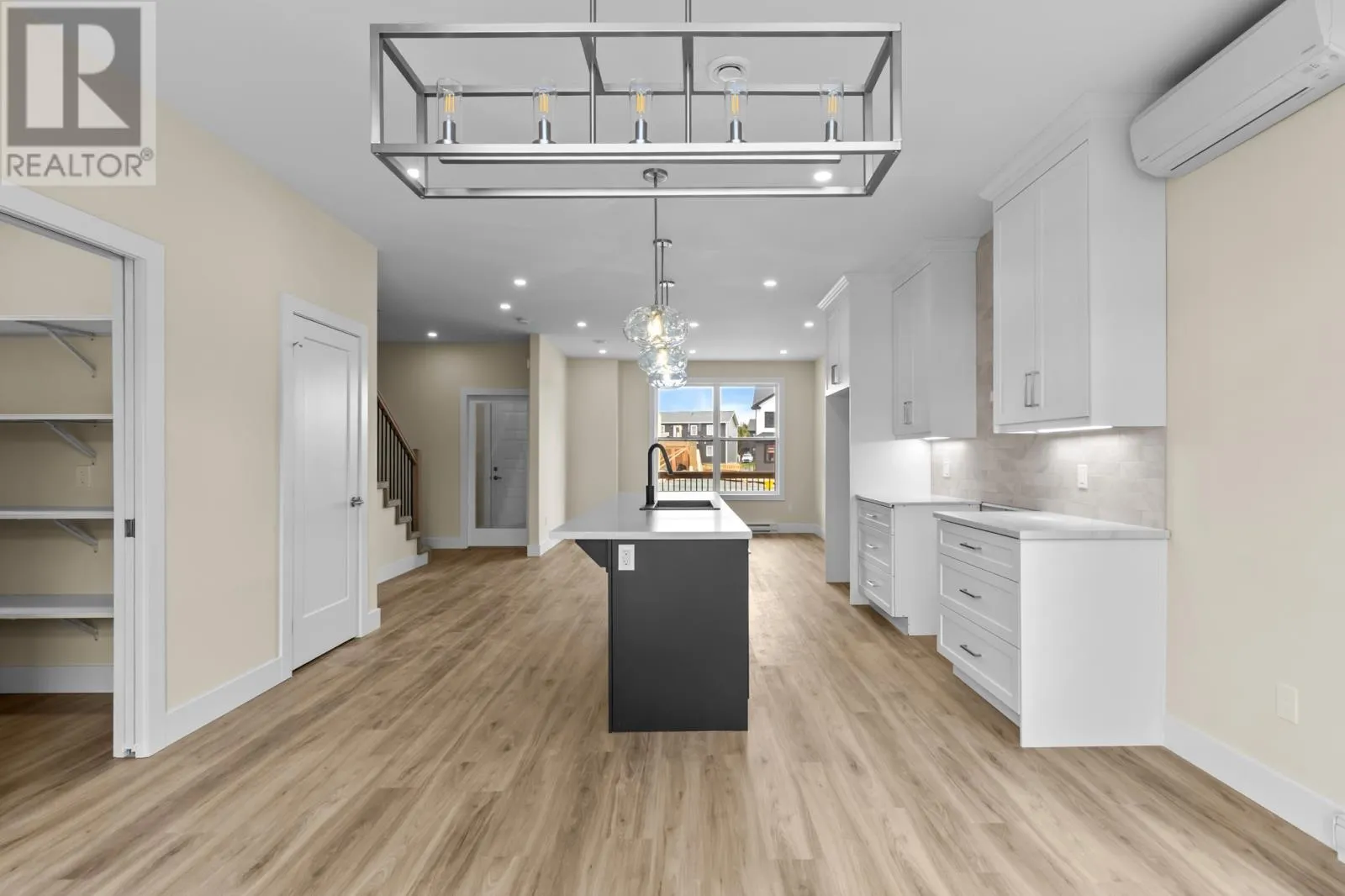 43 Dragonfly Place