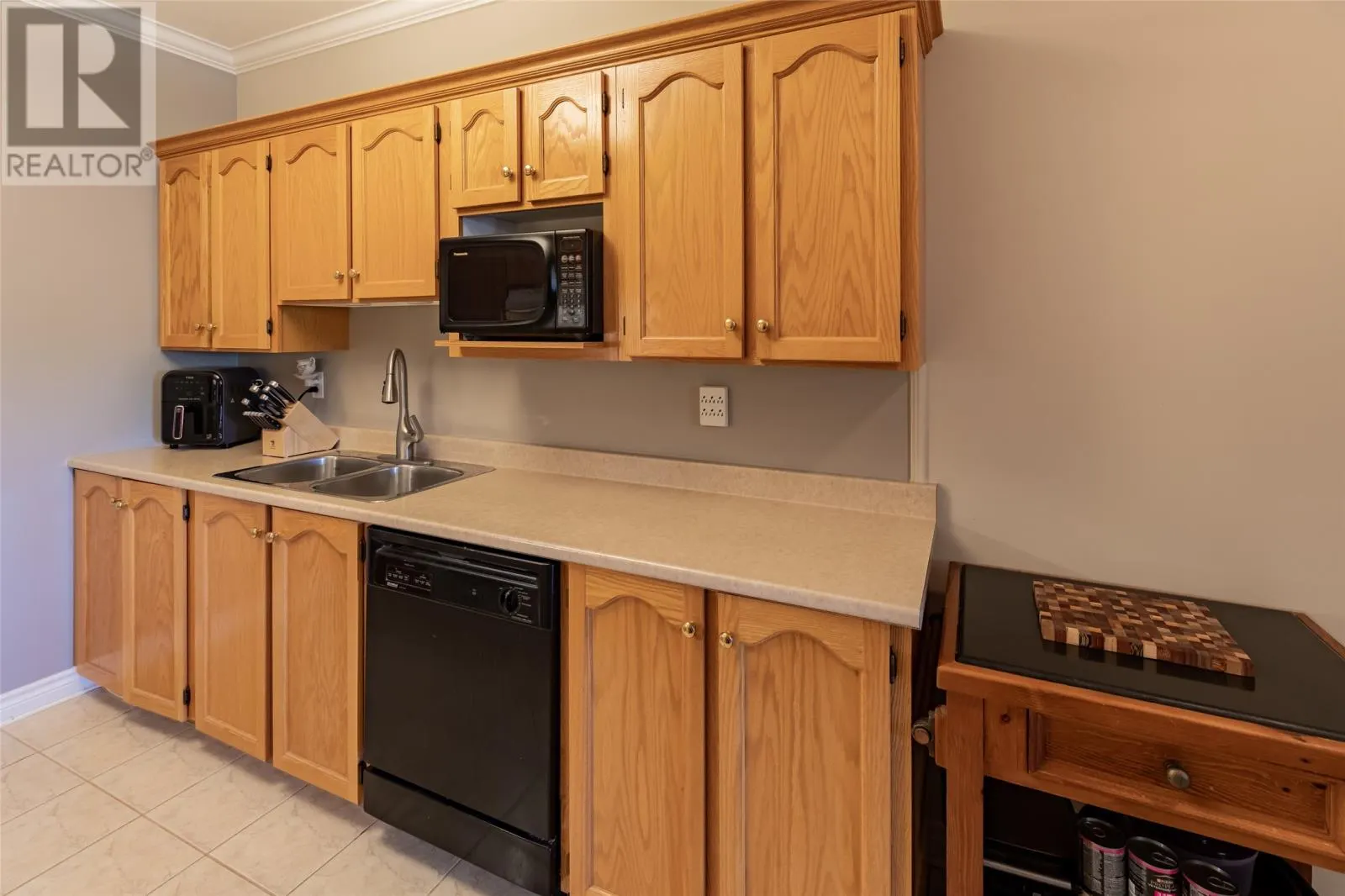 386 Elizabeth Avenue Unit#211, #211