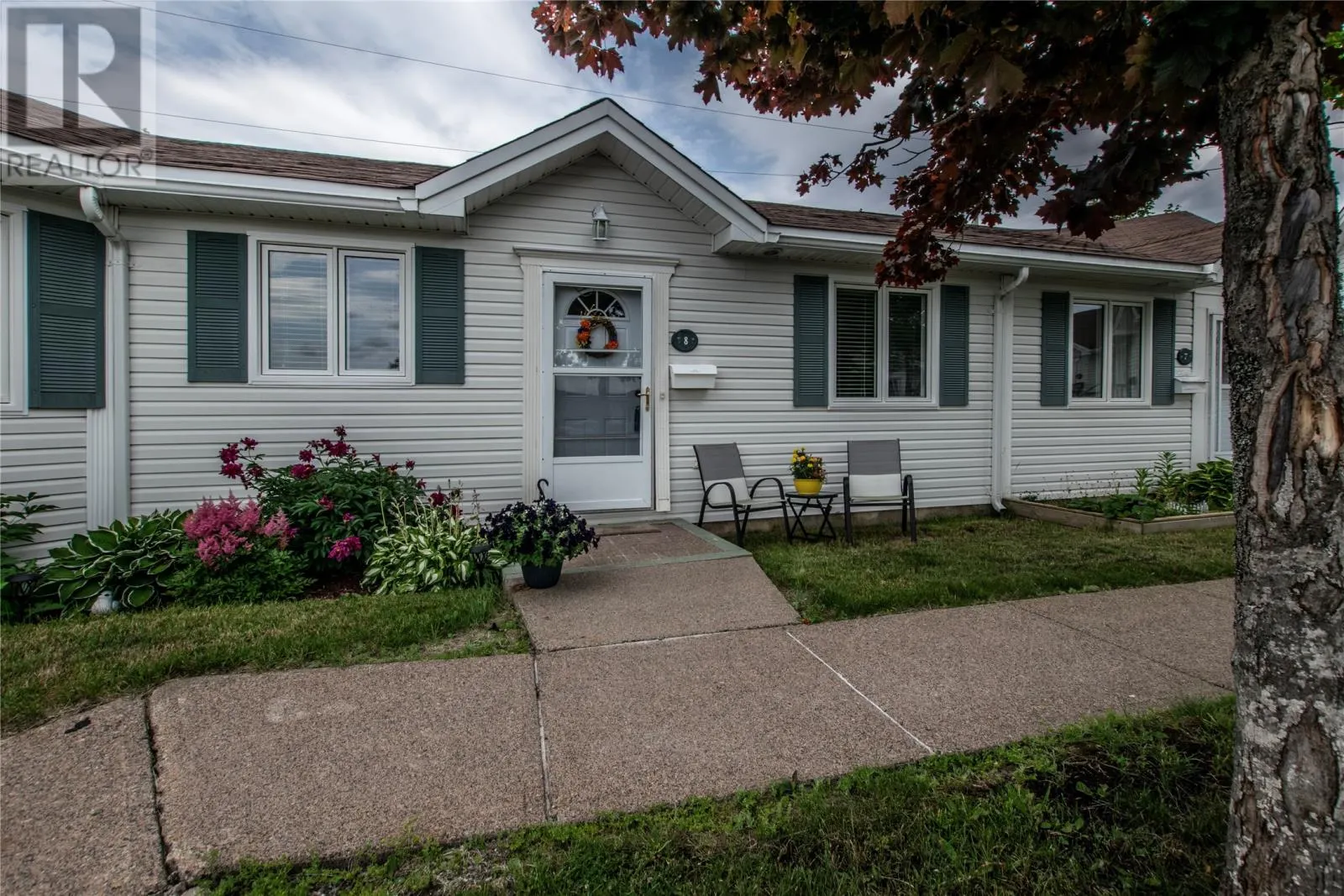 8 Pinellas Court