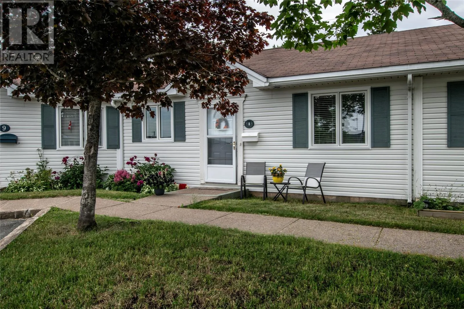 8 Pinellas Court