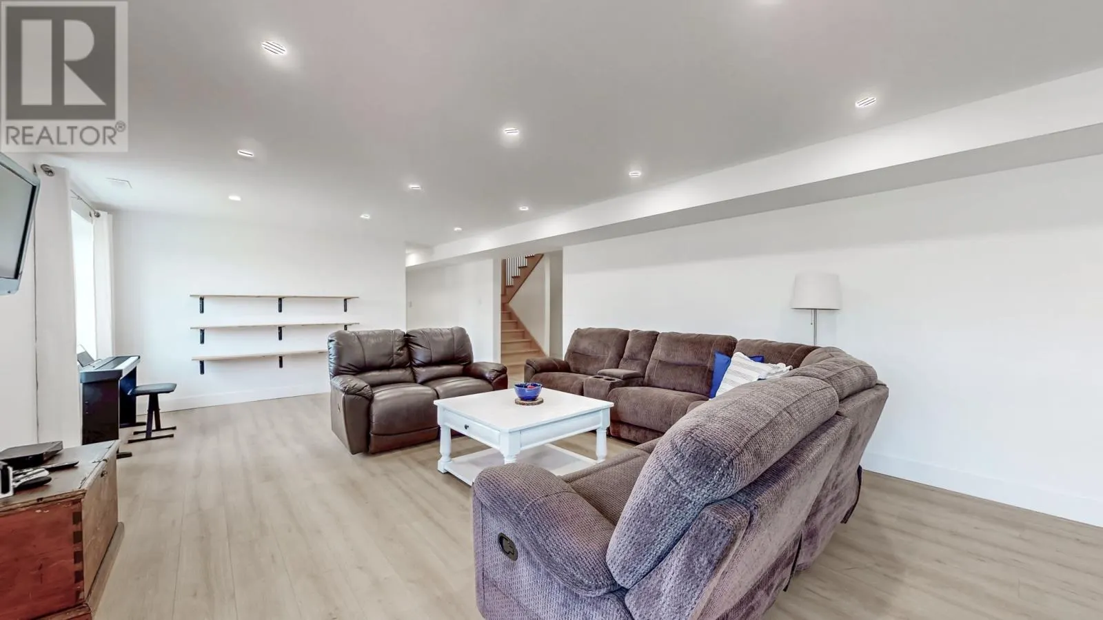 11 Mary Mannings Place