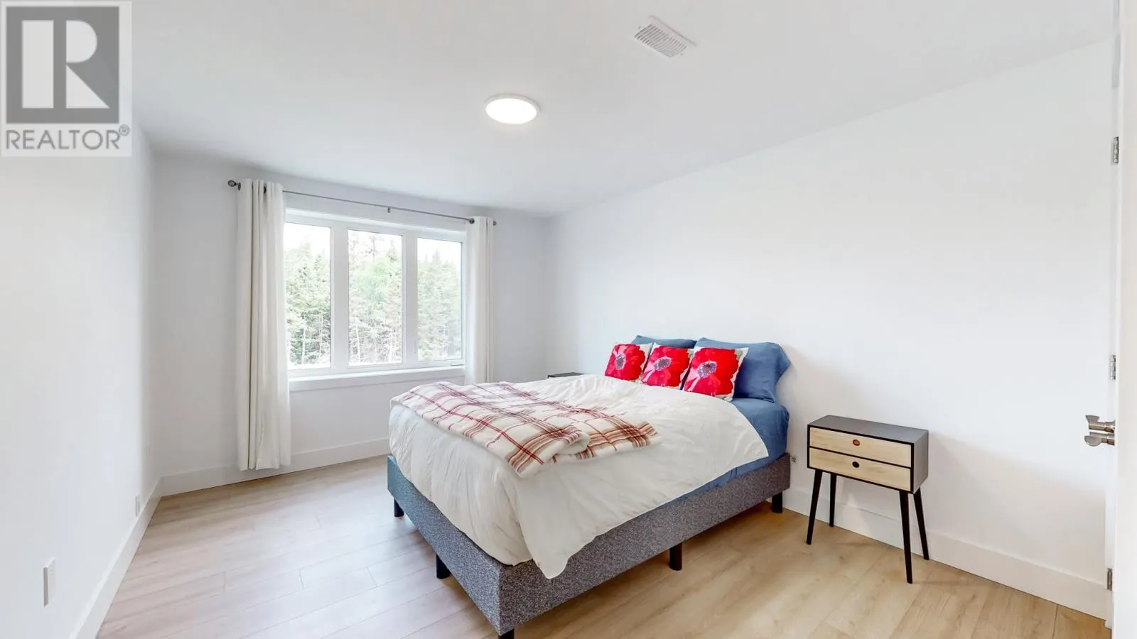 11 Mary Mannings Place