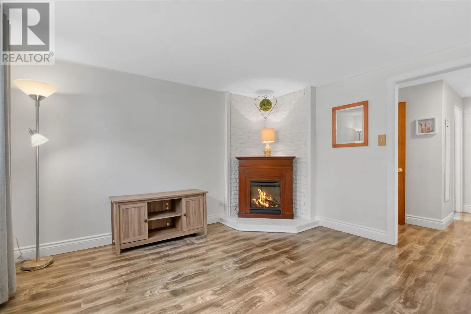 63 Amherst Heights