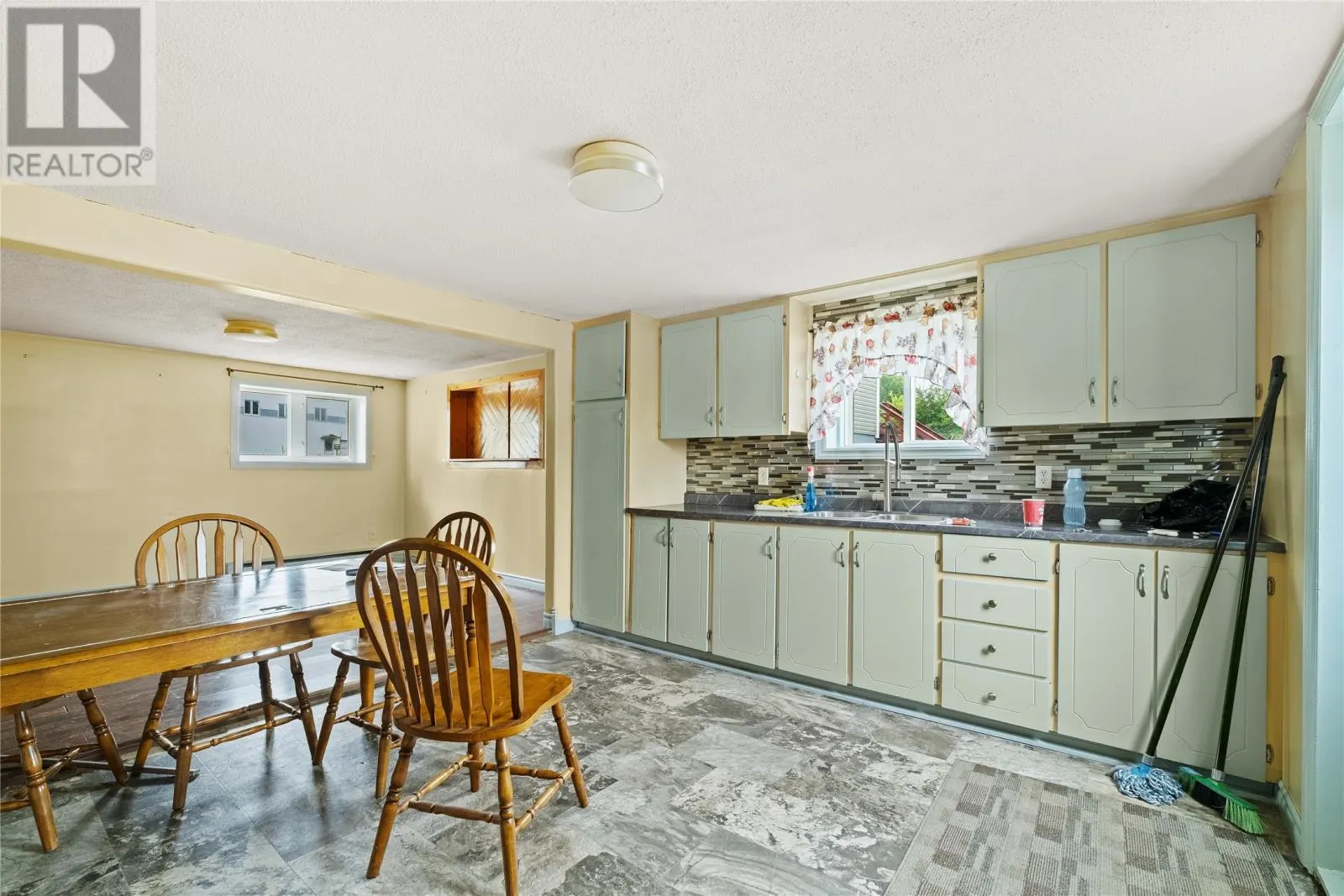 184 Conception Bay Highway