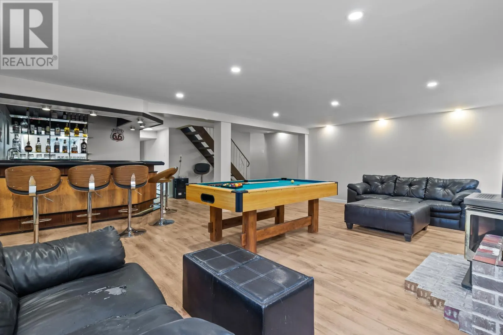516 Thorburn Road