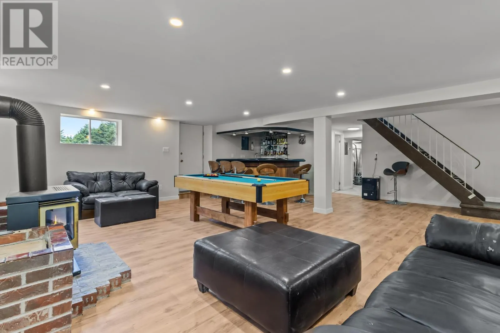 516 Thorburn Road