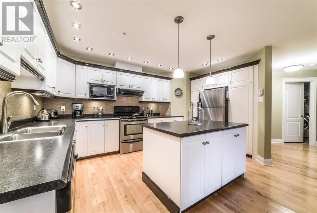 130 Lemarchant Road Unit#202, #202