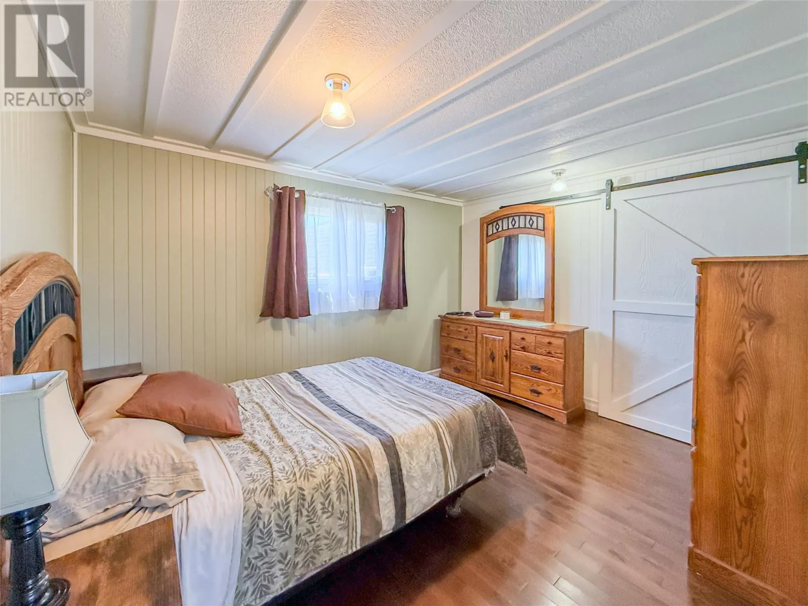 8 Juniper Drive