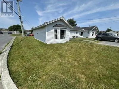 28 Earles Lane
