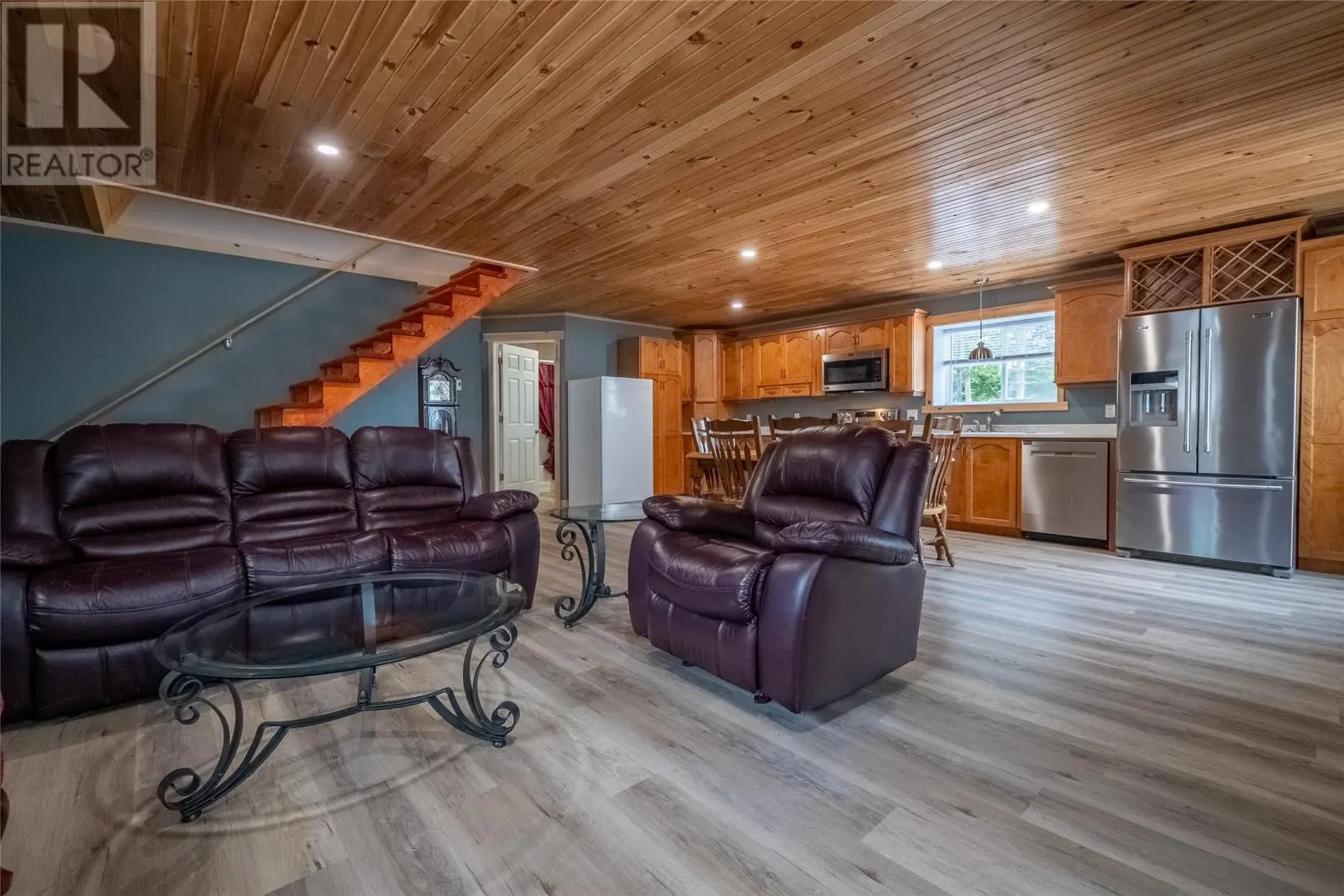 1 Greenwood Drive