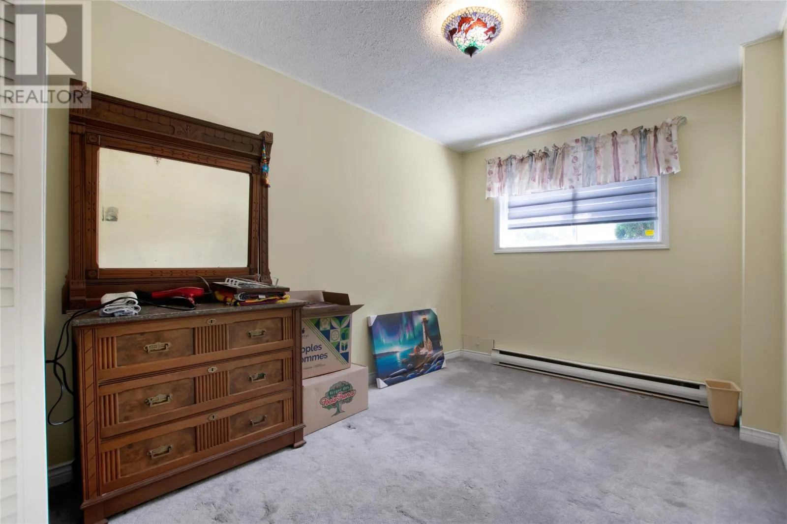 10 Yellowknife Street