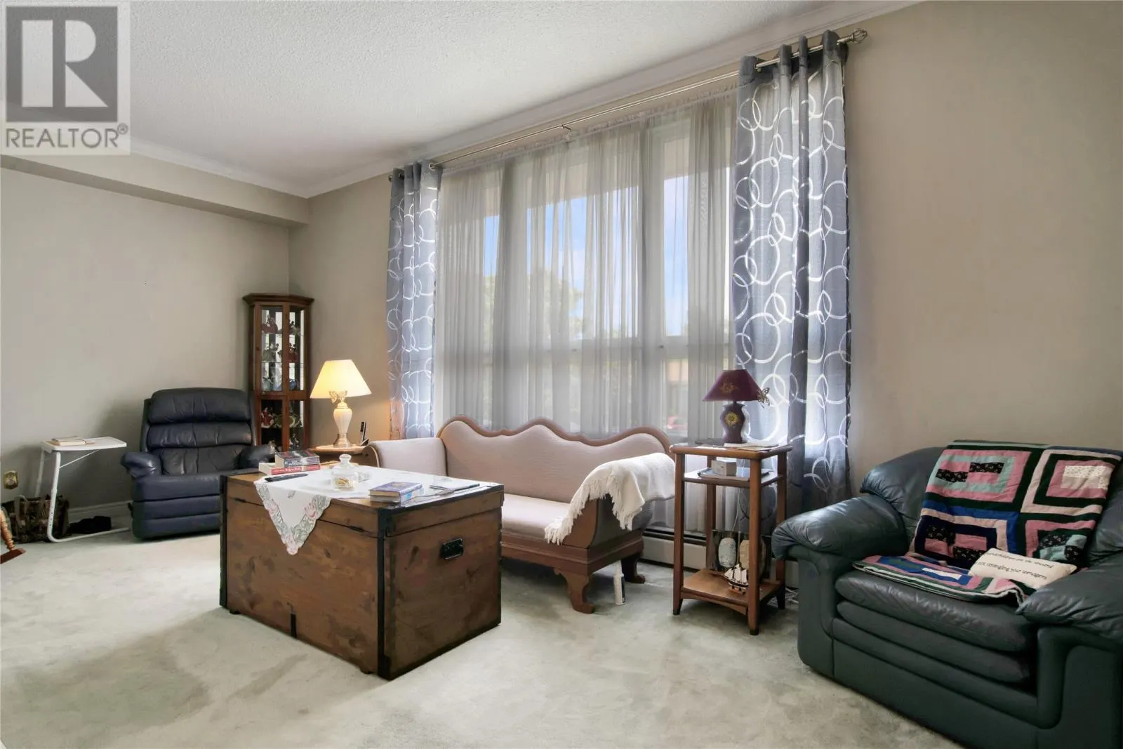10 Yellowknife Street