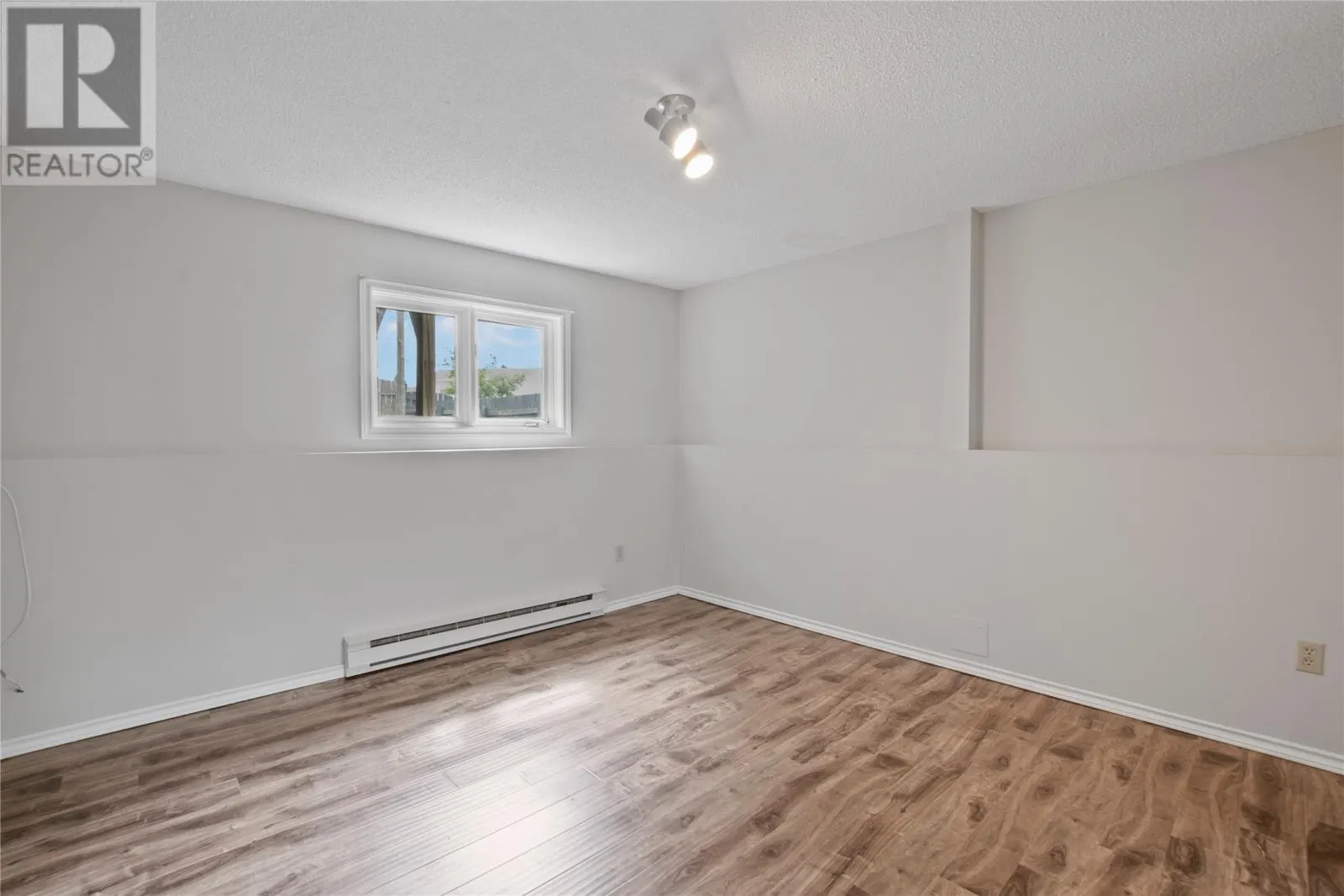 2 Osmond Place