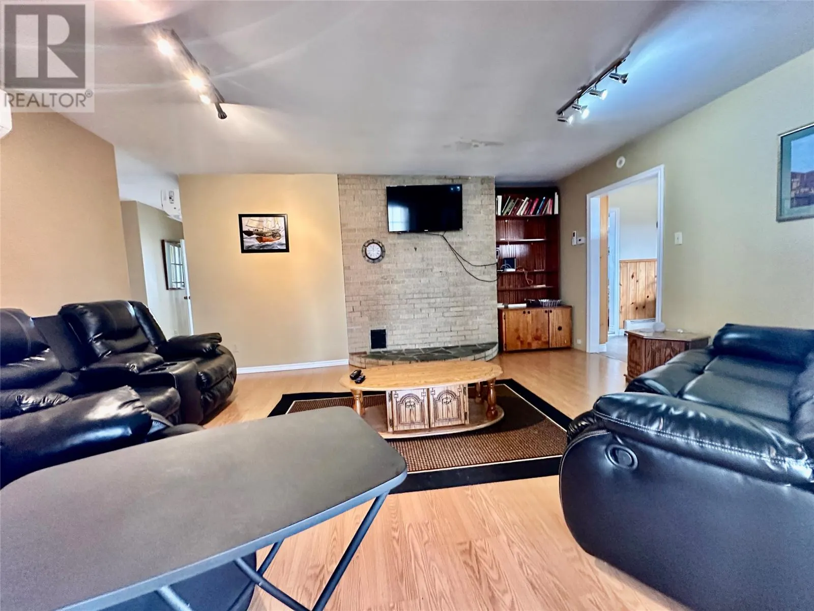3 Corkum Place