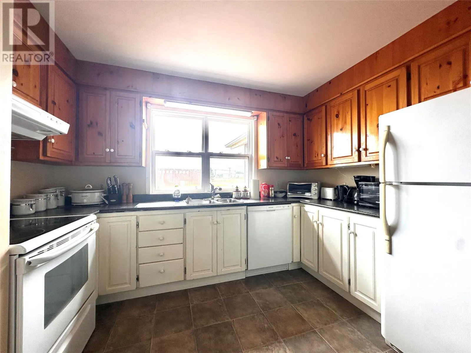 3 Corkum Place